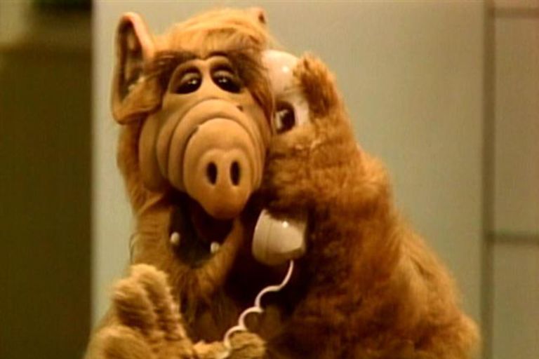 Michu Meszaros el actor que daba vida a Alf falleció a los 76 años