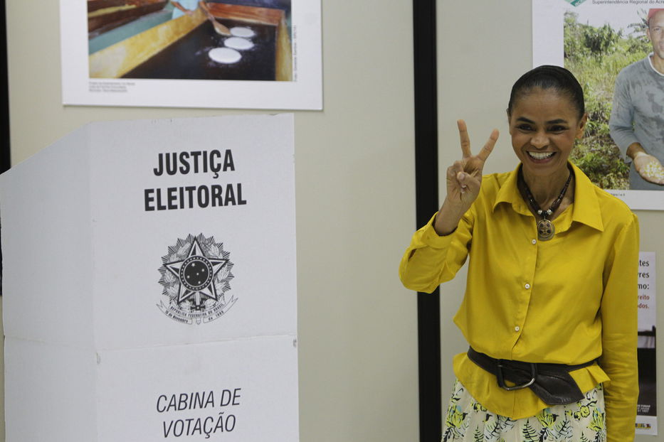 Elecciones En Brasil Transcurren En Calma