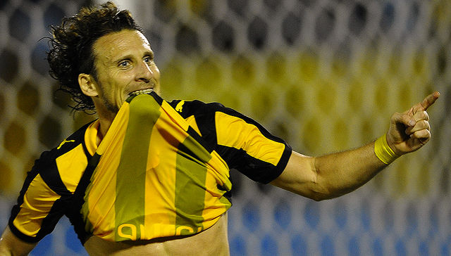 Goles debajo del brazo