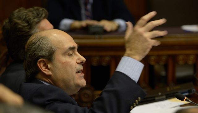 Bajame la lámpara un poco más
