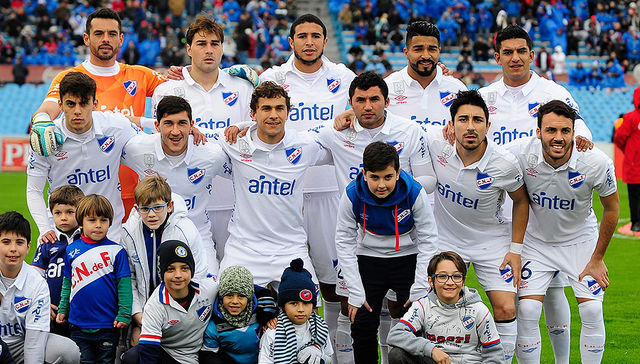 Saliendo a presionar
