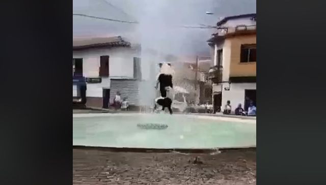 Feliz con muy poco