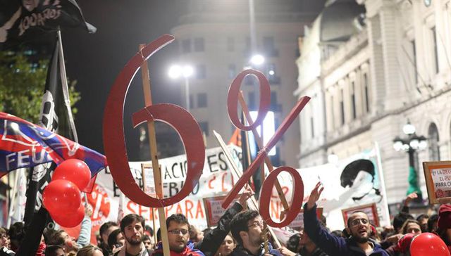 Quién dirige la batuta