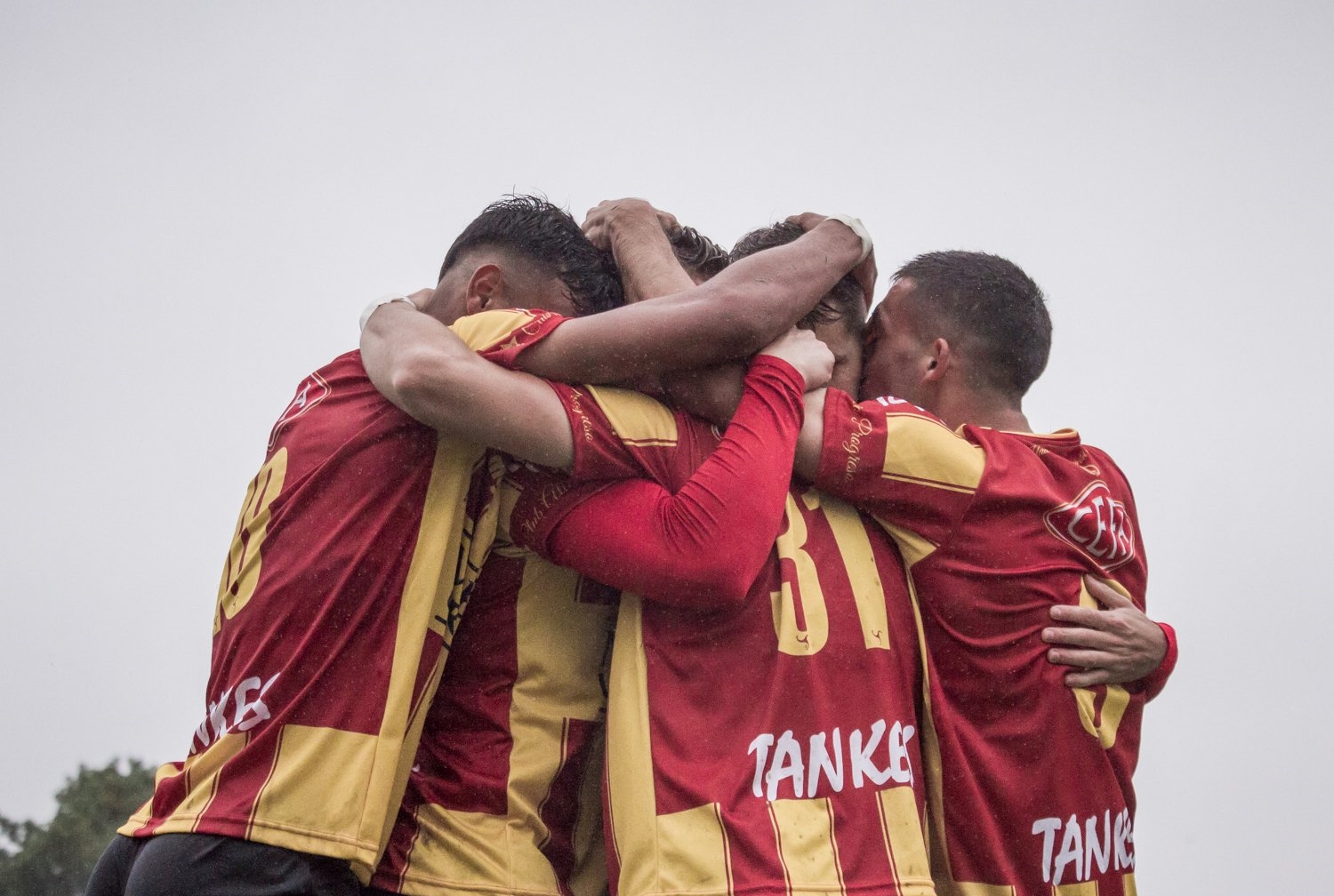 Segunda División Miramar ganó y sueña con el ascenso Progreso derrotó