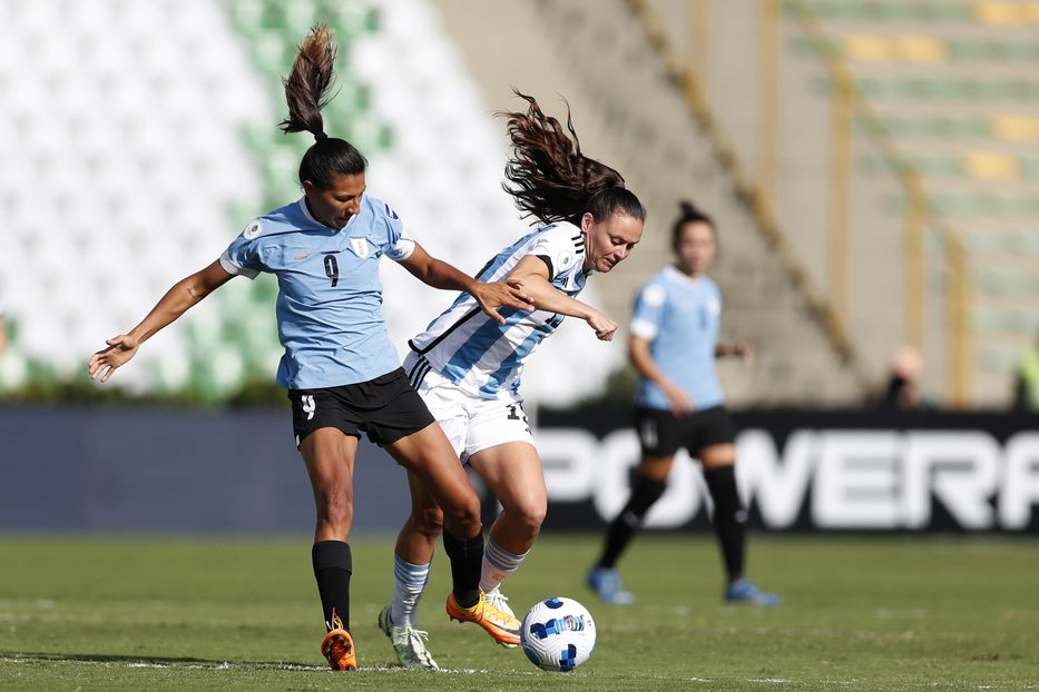 Copa América Femenina Uruguay fue goleado 5 0 por Argentina en