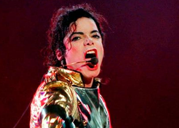 Al que no tiene dientes