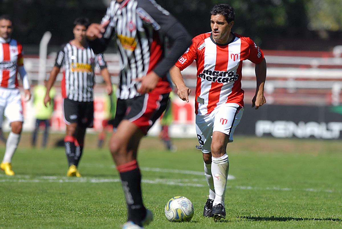 Uruguayischer Fußballverein: CA Peñarol, Montevideo Wanderers FC, CS  Miramar Misiones, CA River Plate, Nacional Montevideo, Rampla Juniors FC