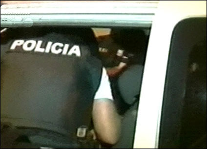 Detienen a 54 personas en España por pornografía y grabar a niñas en baños