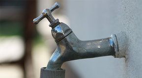 Agua, corriendo en el tiempo