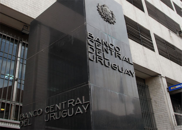 “Actuar proactivamente”: BCU elevó tasa de política monetaria por primera vez en 18 meses