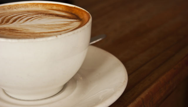 Cuatro abrazos y un café