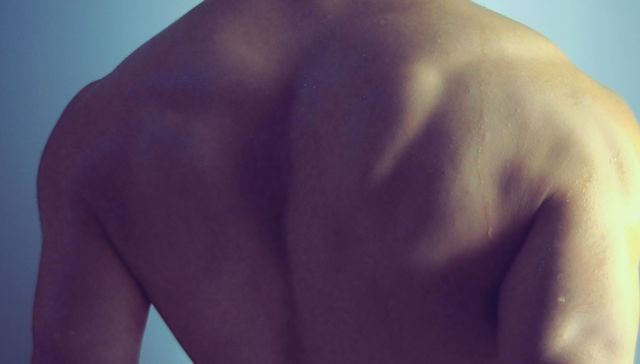 Un fuerte dolor acá