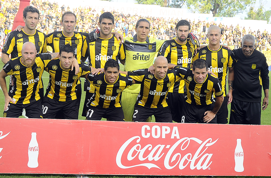 Danubio 2-1 Peñarol por el Clausura: el aurinegro dejó pasar otra