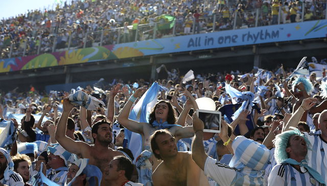 Salen y se agotan