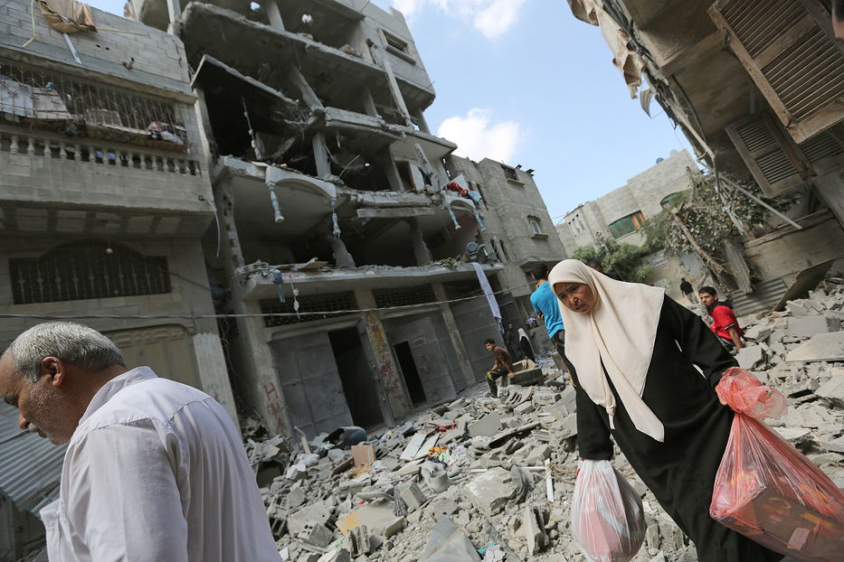 Se eleva a 1030 la cifra de muertos en Gaza tras rescate de 130 cadáveres