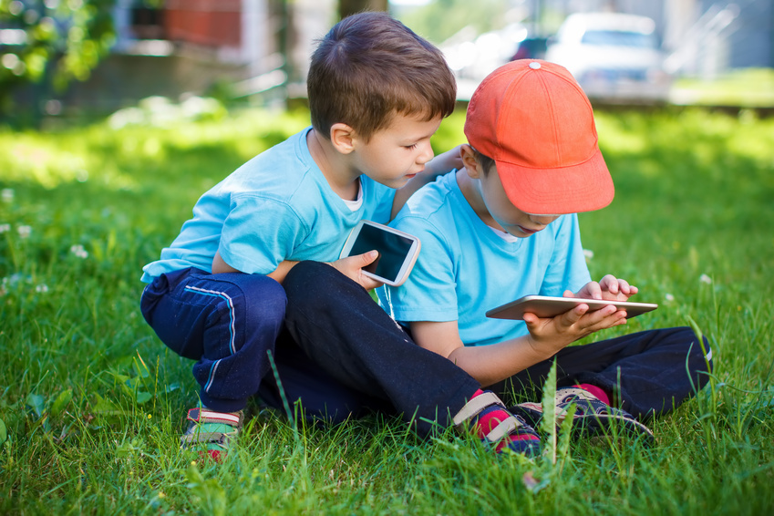 Turquía inicia verificación de edad para redes sociales y restringe uso de adolescentes