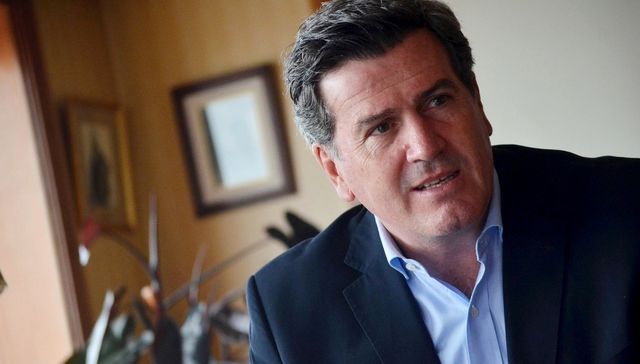 ''Todos queremos subir los salarios''