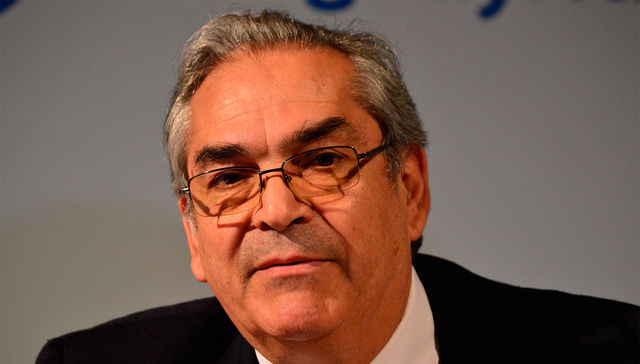 Decilo, Enzo