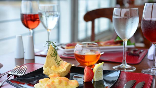 Festejar para sobrevivir