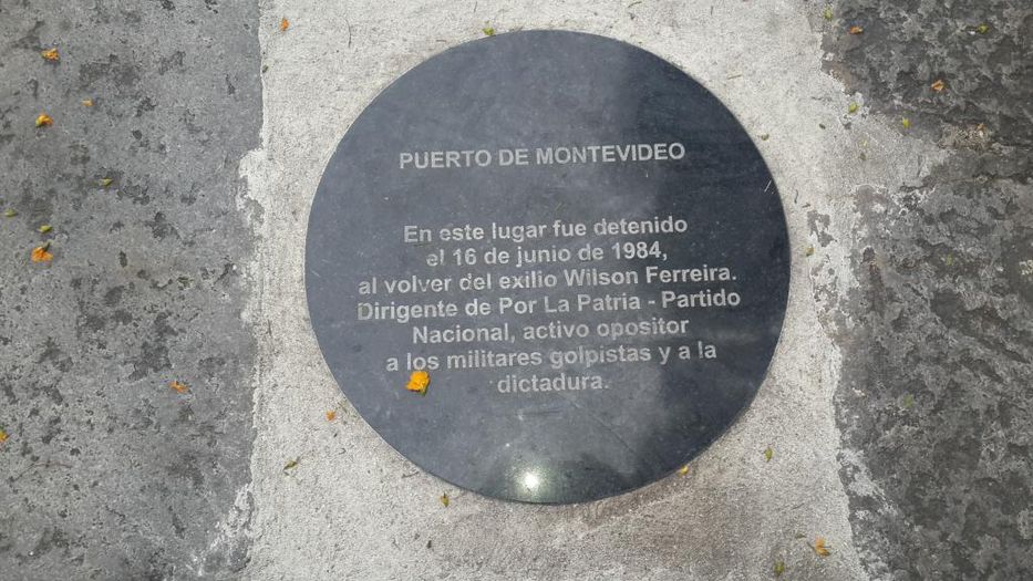 Instalaron Marca de la Memoria en homenaje a Wilson