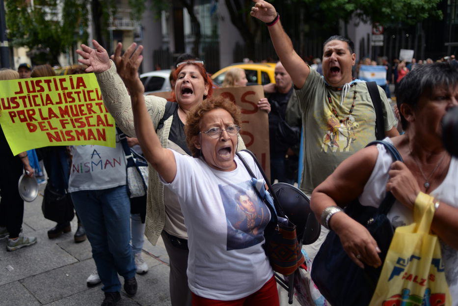Gobierno argentino pretendía incriminar a “un grupo de fachos” en causa Amia