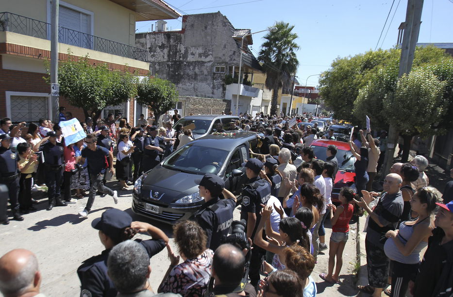 Sepultaron a fiscal Nisman