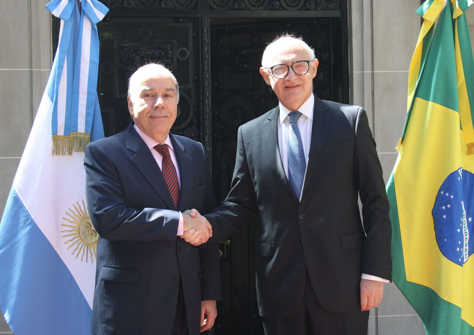 Canciller brasileño se reunió con Timerman