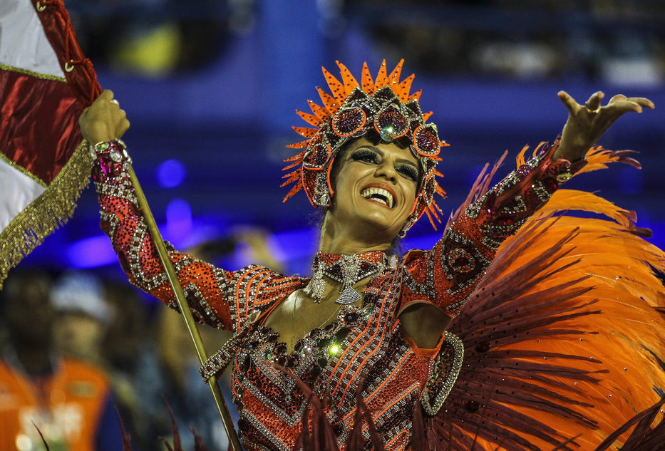 Aplazan para abril los desfiles de carnaval en Río de Janeiro y Sao Paulo