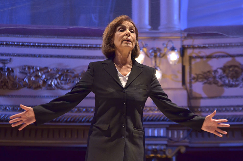 No maquilla un hasta luego