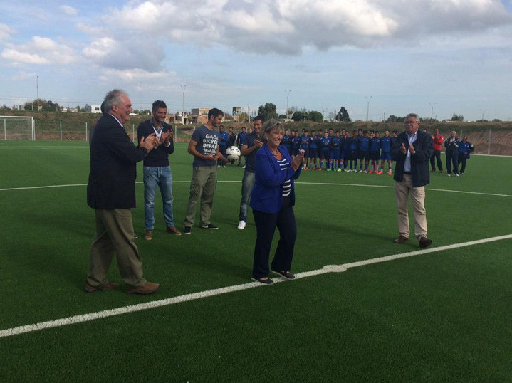 Inauguraron la primera cancha de césped sintético para baby fútbol en Melo  » Portal Medios Públicos