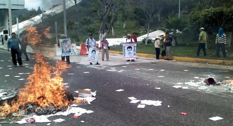 México afronta unas elecciones con llamamiento a boicot tras violenta campaña