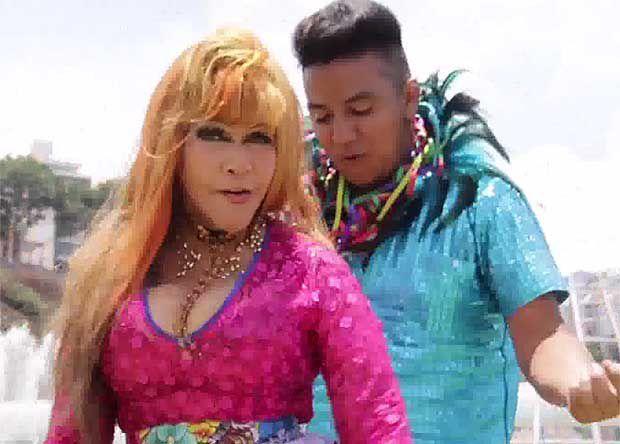 Los declaro marido y viral