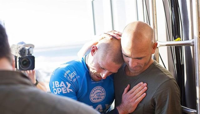 Ni me callo, ni me voy