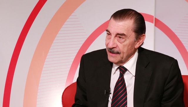 Esto con qué se come