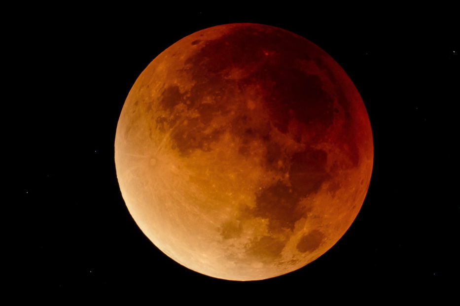 Este domingo habrá un eclipse con “Luna de sangre”: ¿se podrá ver desde Uruguay?