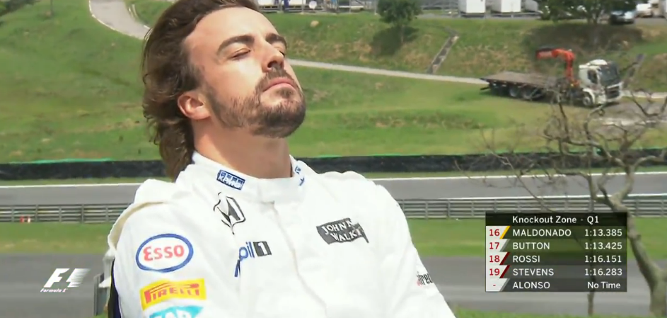 Los memes sobre Fernando Alonso y su foto en Interlagos tomando sol