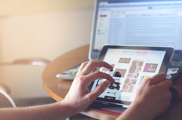 La IA en redes sociales puede influir de forma sutil en la opinión pública, según estudio