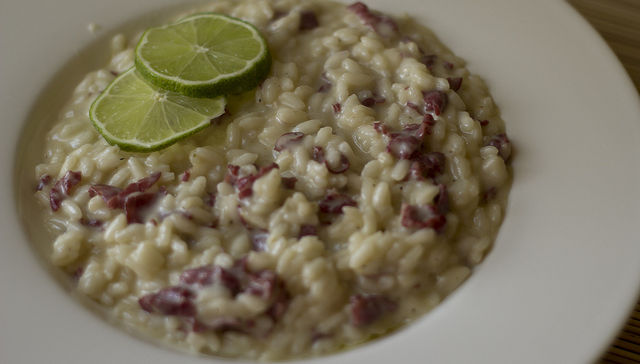 Risotto con jamón crudo