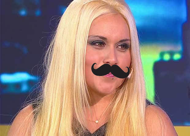 Al tacho por un mostacho