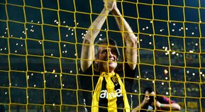 Rezando por Nando