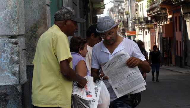 Se despierta para verte