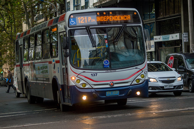 Intendencia de Montevideo anunció subas del boleto y del estacionamiento tarifado en enero