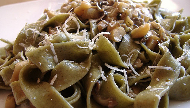 Tallarines de albahaca