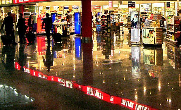 Mi casa está en la frontera