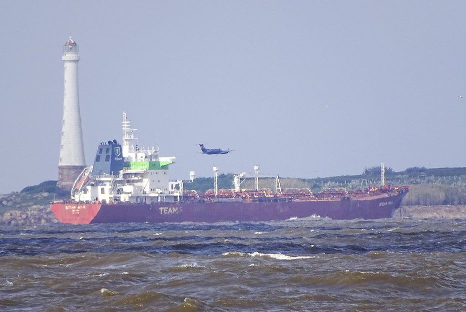 Un buque cargado de...