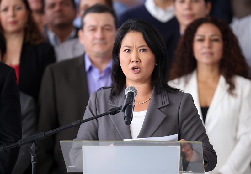 Keiko Fujimori amplía su ventaja y queda cerca de ganar la presidencia de Perú