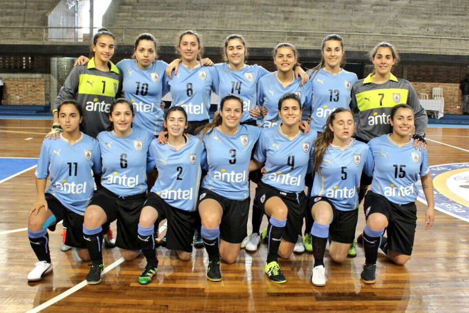 Con el pie izquierdo