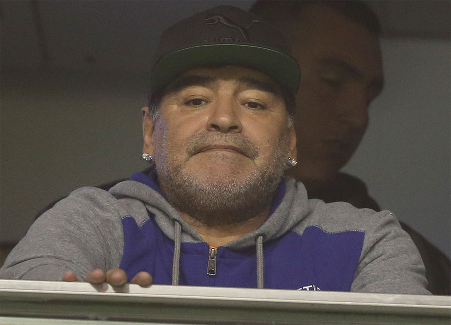 Maradona bancó a los jugadores de Argentina en su conflicto con la prensa