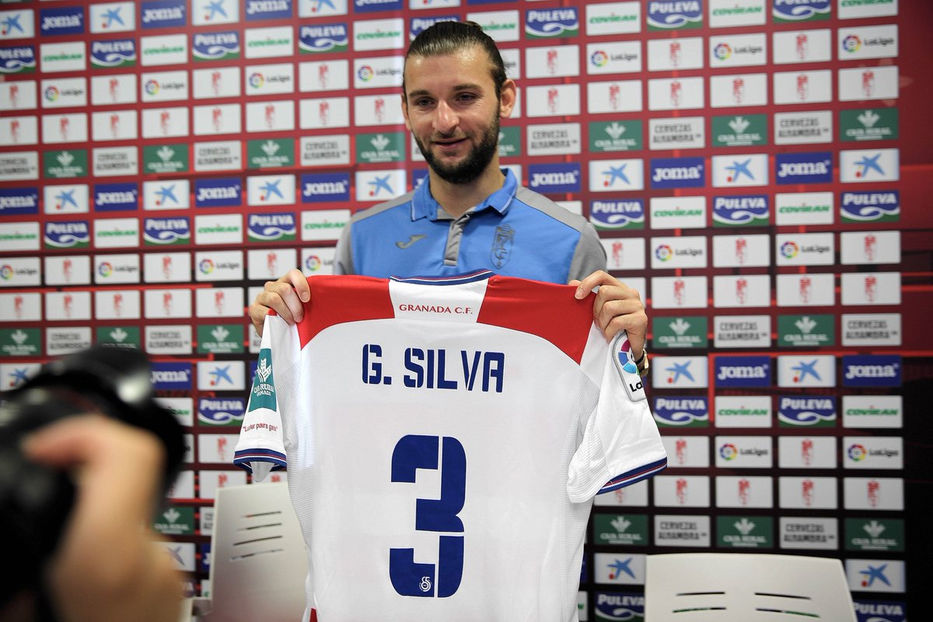 Por pegar el estirón