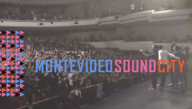 Su música suena todavía